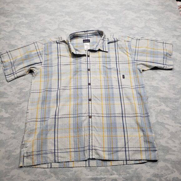 Patagonia Shirt Mens XL Blue Short‎ Sleeve Button Up Outdoors - Picture 1 of 9